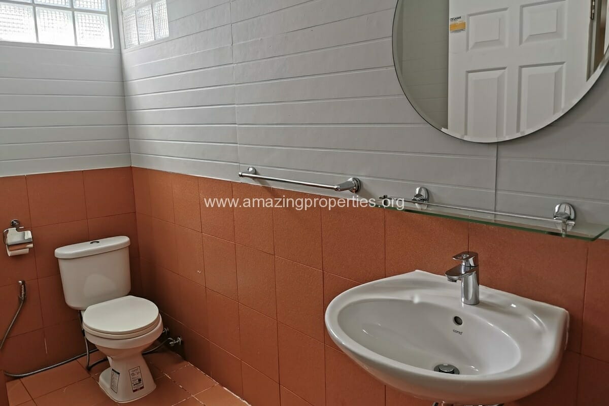 Duplex-2-Bedroom-Home-Thonglor-8-5450.jpg