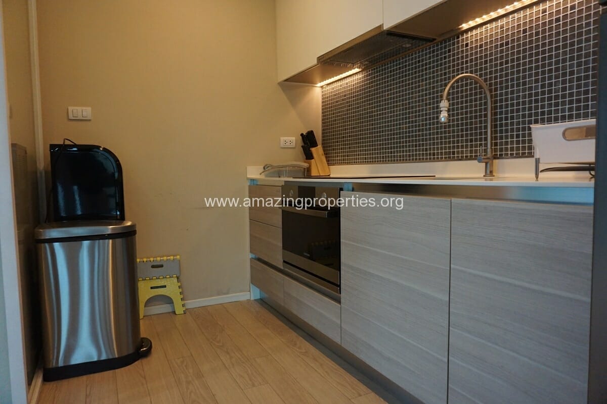 Duplex-2-Bedroom-condo-for-rent-at-The-Room-Sukhumvit-21-7-1256.jpg