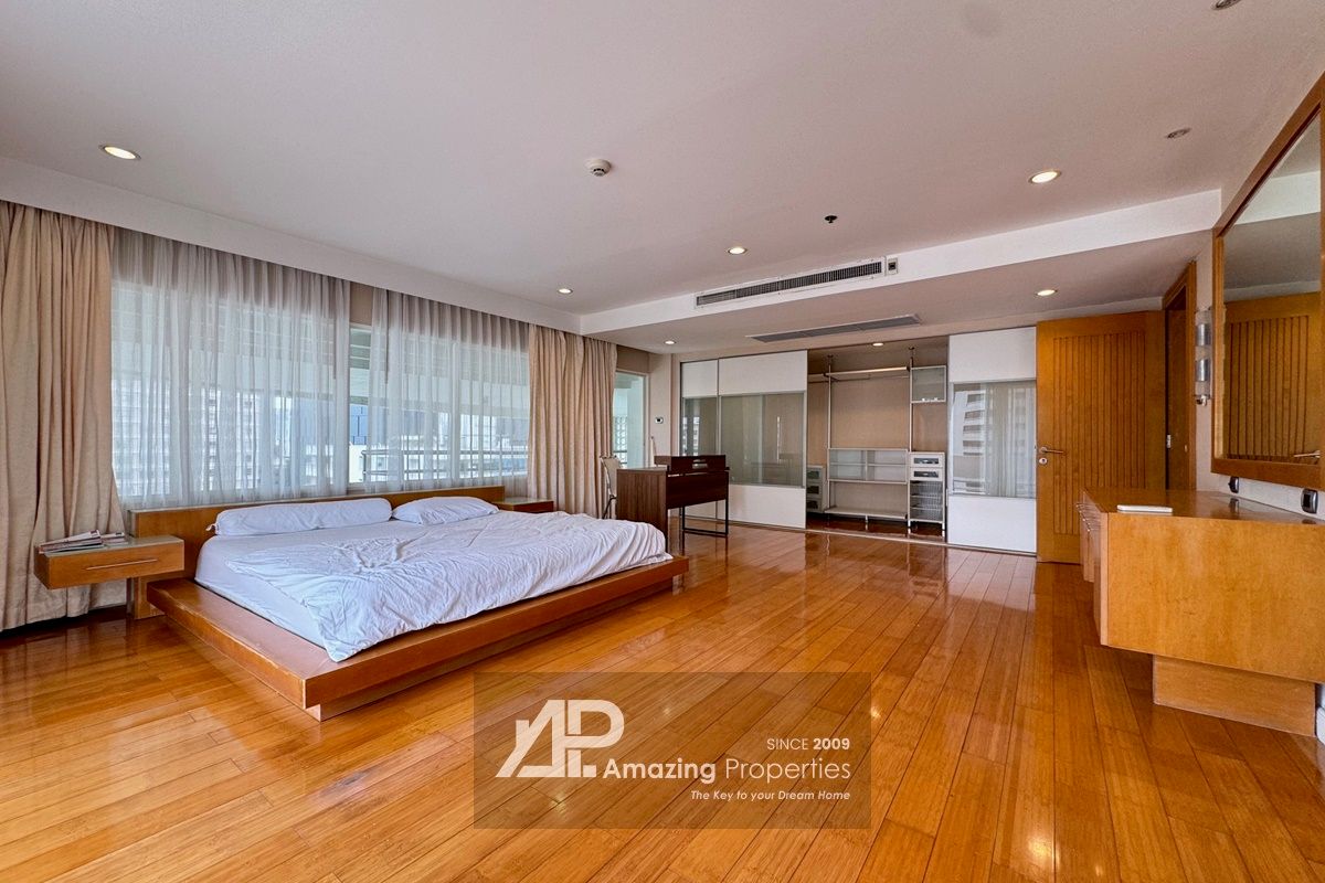 Duplex-3-bedroom-Le-Raffine-Sukhumvit-24-15-8093.jpg