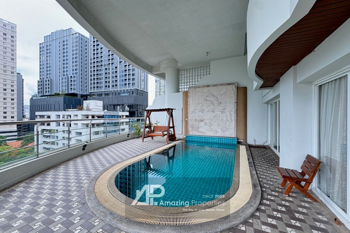 Duplex-3-bedroom-Le-Raffine-Sukhumvit-24-4-2784.jpg
