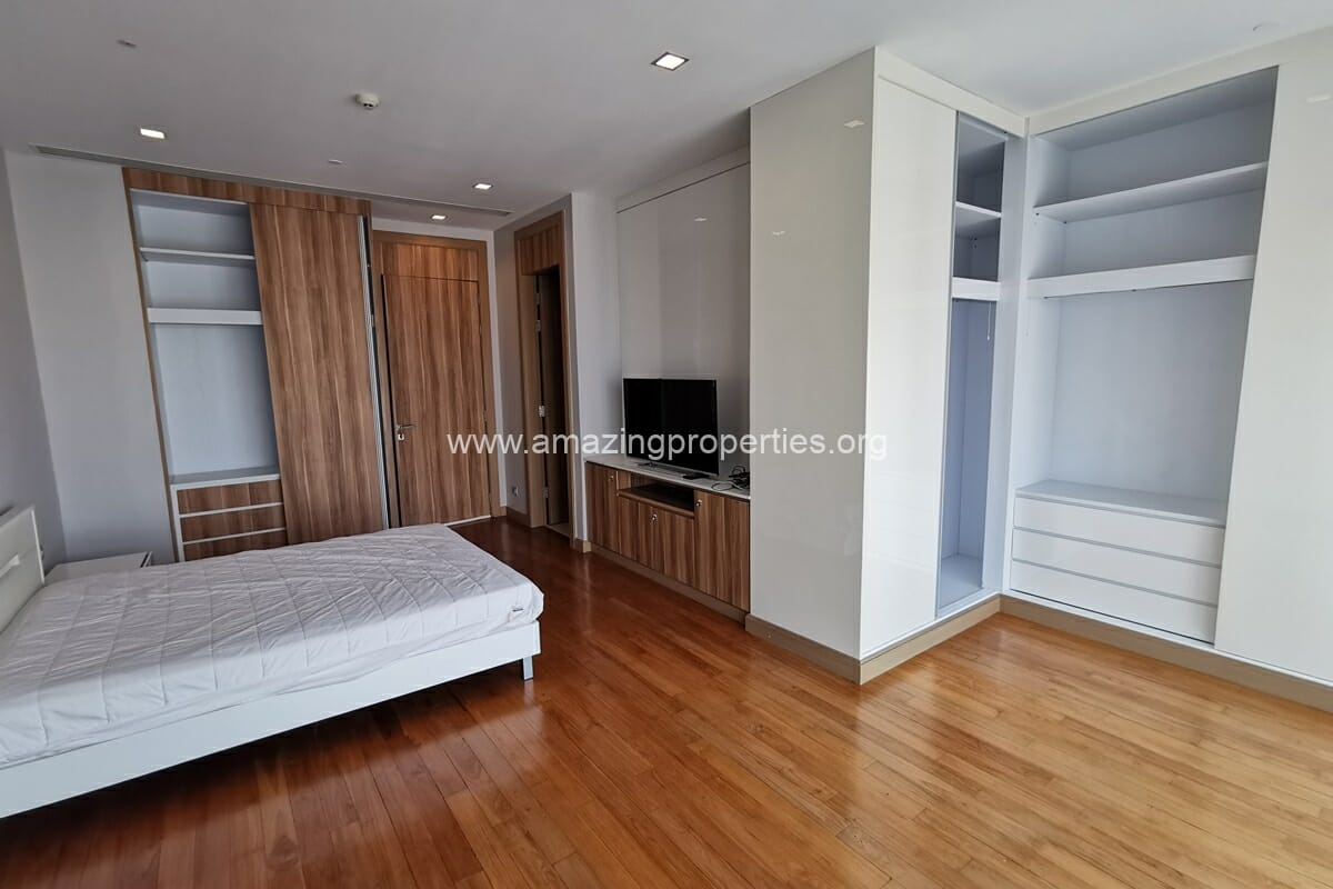 Duplex-3-bedroom-Le-Raffine-Sukhumvit-39-21-6685.jpg