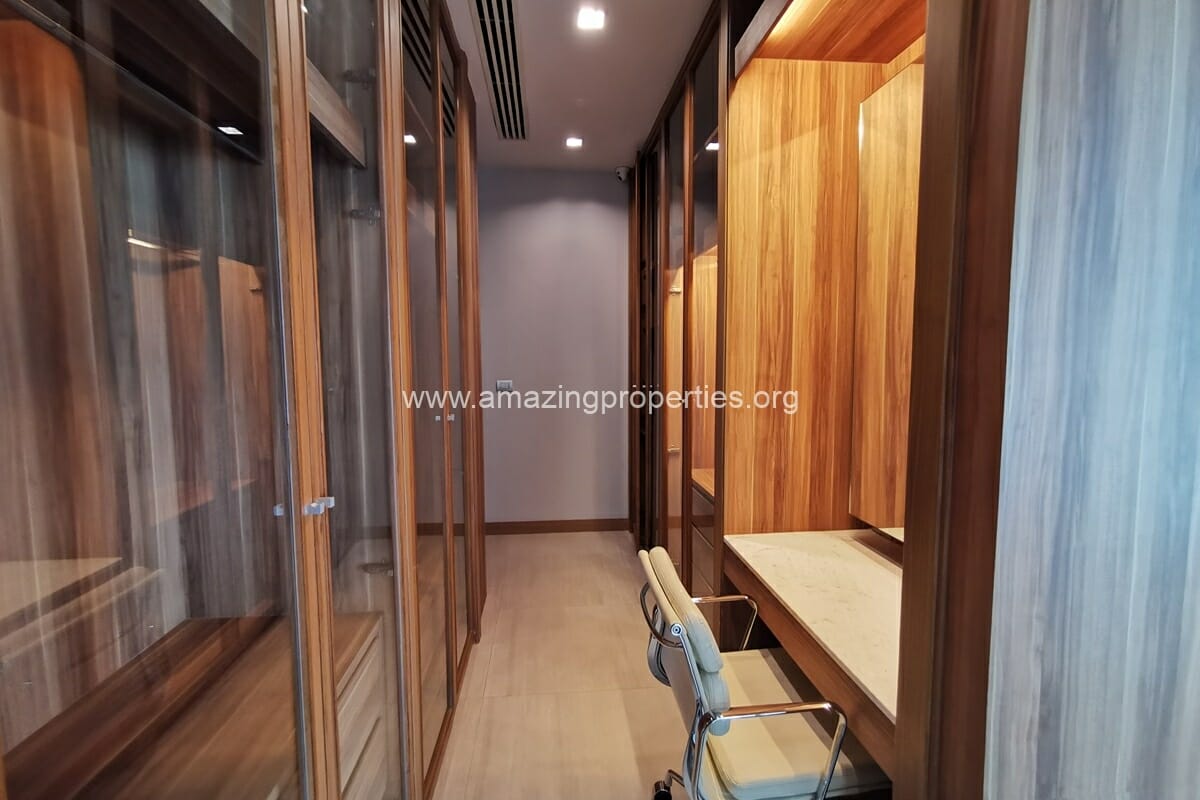 Duplex-3-bedroom-Le-Raffine-Sukhumvit-39-32-3585.jpg