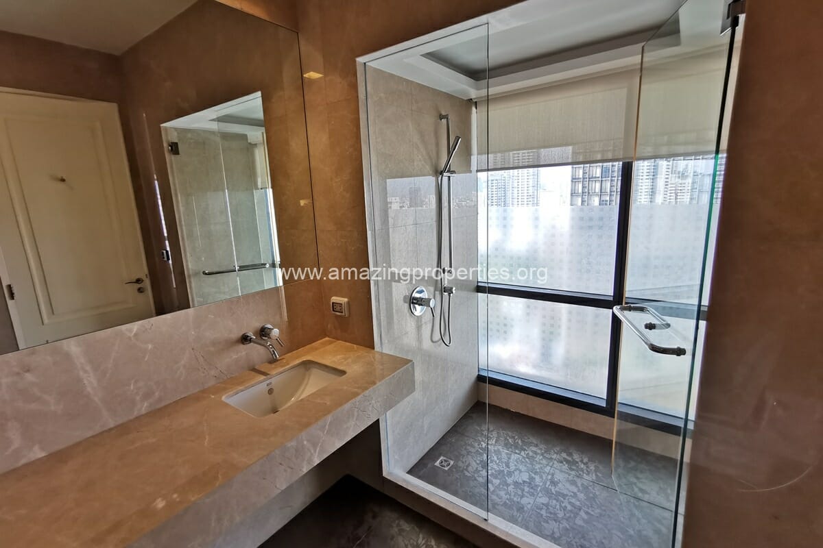 Duplex-3-bedroom-Le-Raffine-Sukhumvit-39-32-7290.jpg