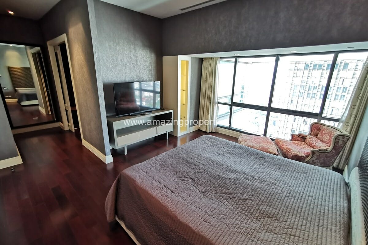 Duplex-3-bedroom-Le-Raffine-Sukhumvit-39-40-8679.jpg
