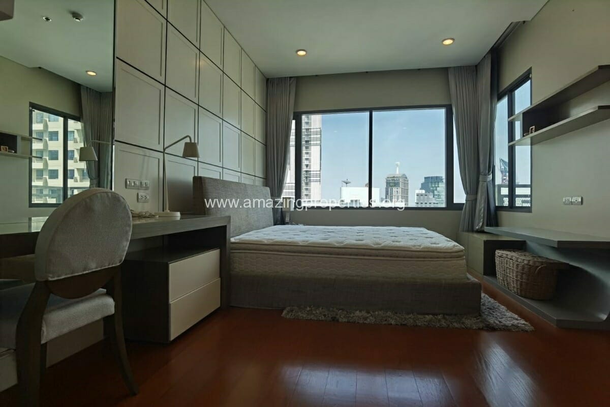 Duplex-3-bedroom-The-Bright-Sukhumvit-24-6-4334.jpg