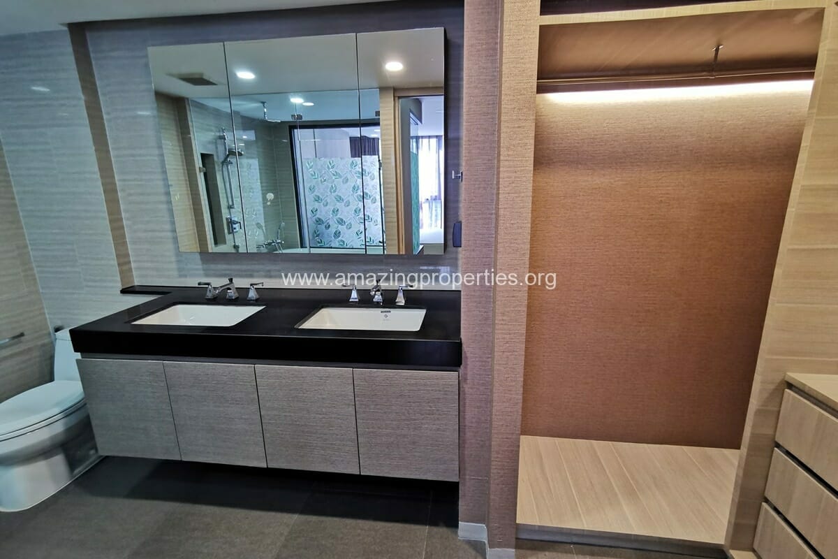 Duplex-3-bedroom-condo-Klass-Langsuan-10-9070.jpg
