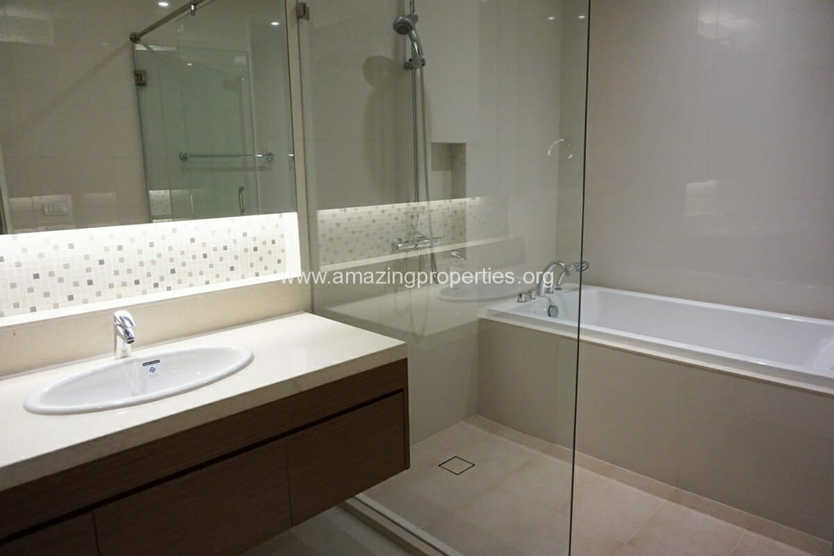 Duplex-3-bedroom-condo-The-Bright-Sukhumvit-24-5-3480.jpg