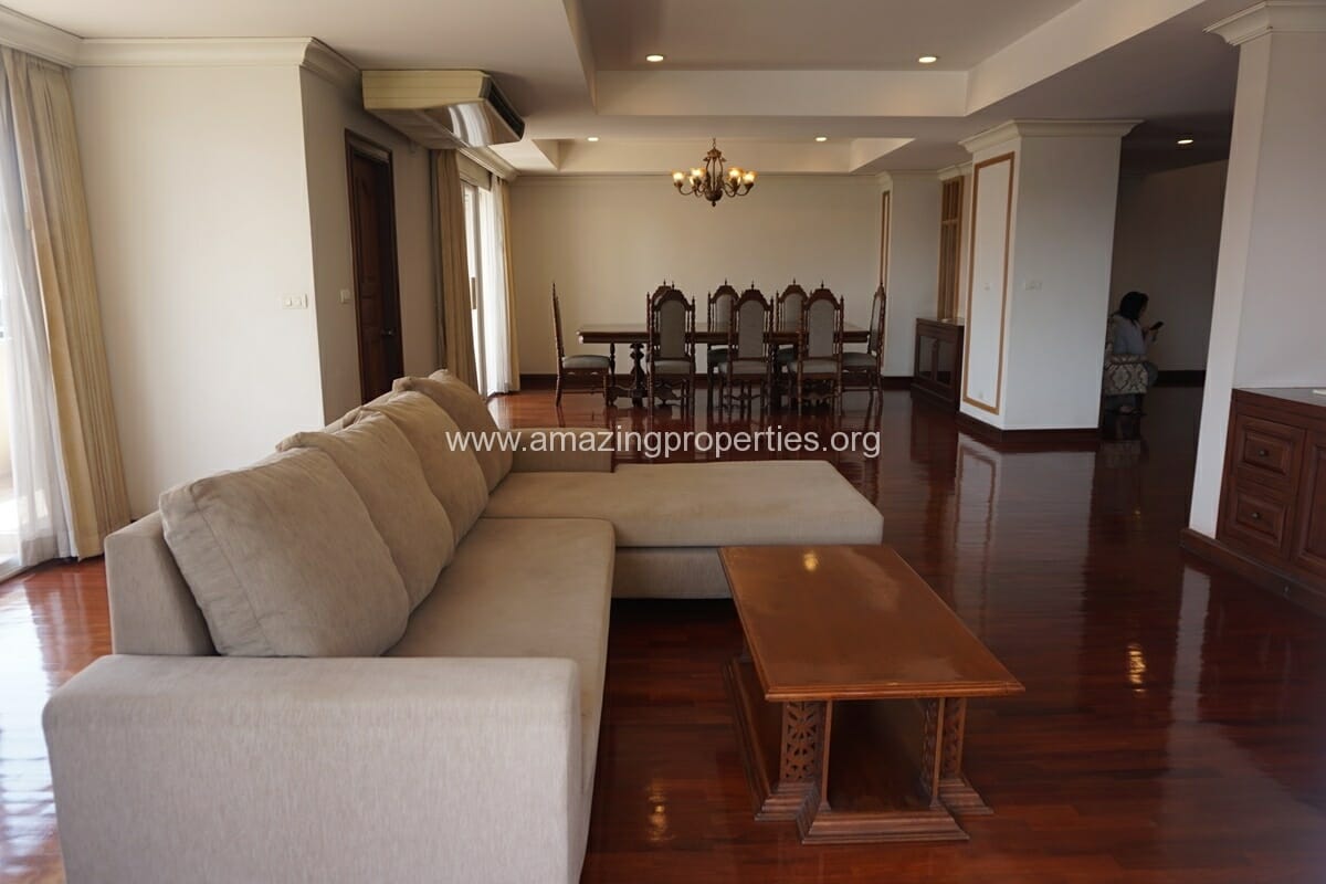 Duplex-4-Bedroom-Penthouse-for-Rent-at-Nagara-Mansion-5-4233.jpg