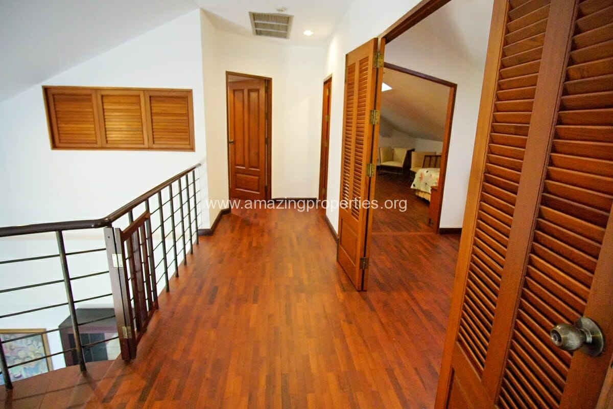 Duplex-4-Bedroom-Raintree-Village-38-7774.jpg
