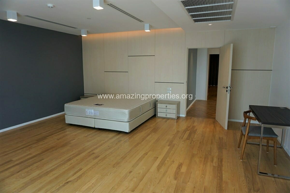 Duplex-4-Bedroom-apartment-Bio-House-21-2938.jpg