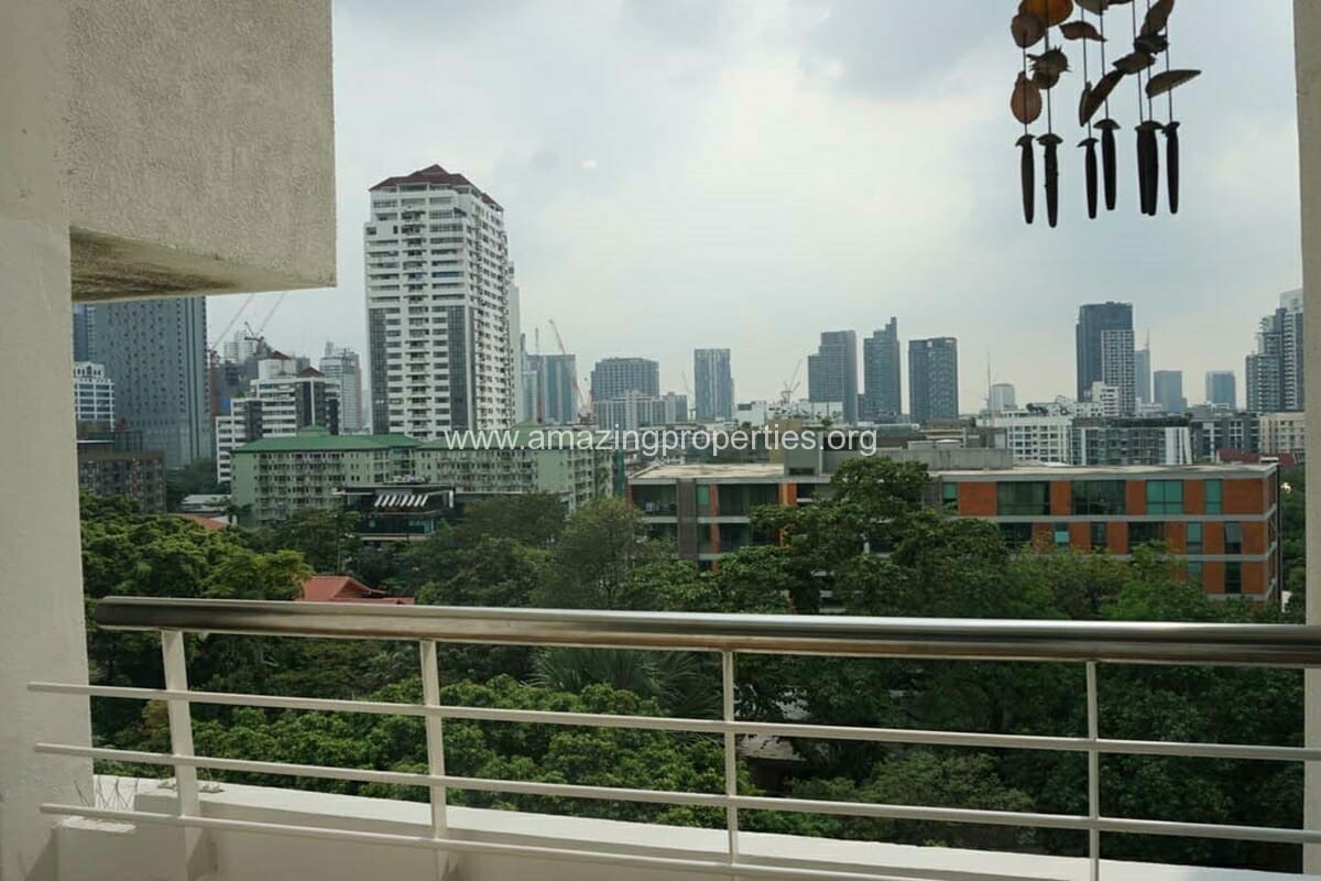 Duplex-4-Bedroom-condo-Thonglor-11-9186.jpg