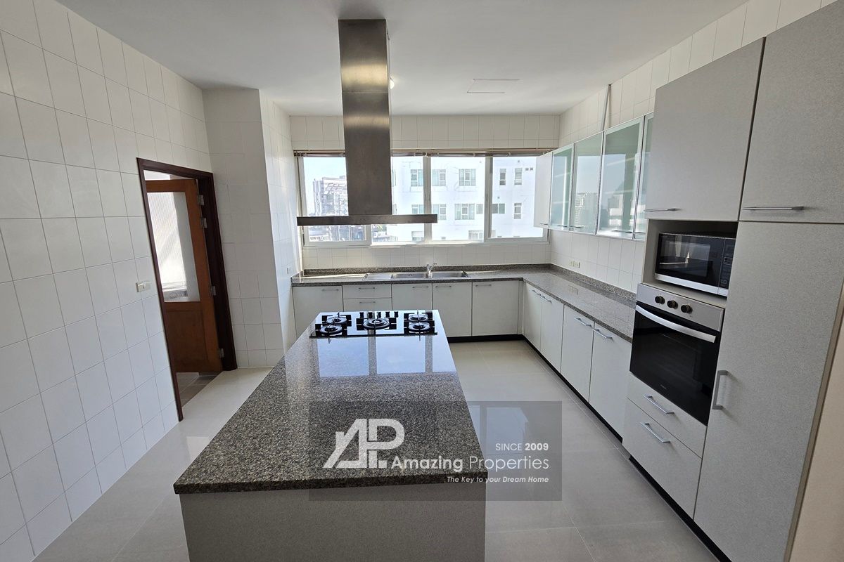Duplex-4-bedroom-Penthouse-Phrom-Phong-21-2993.jpg