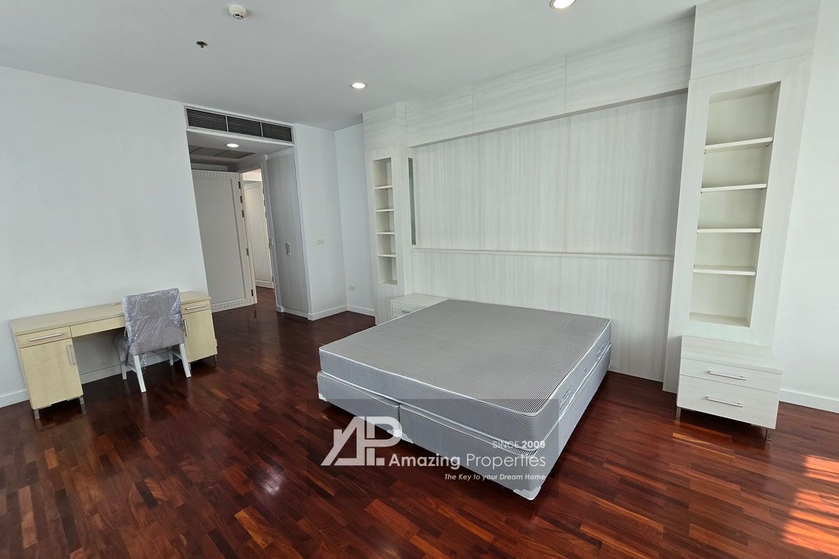 Duplex-4-bedroom-Penthouse-Phrom-Phong-39-6973.jpg