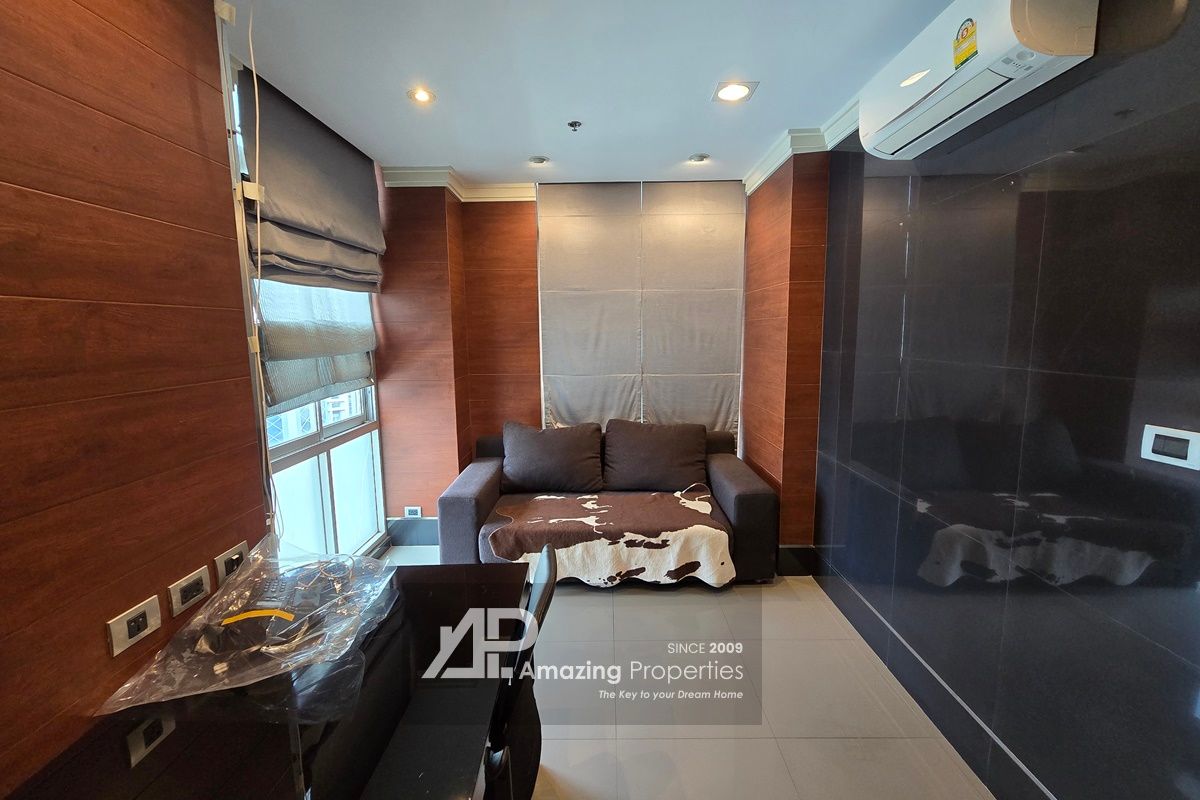 Duplex-4-bedroom-in-Asoke-29-9575.jpg