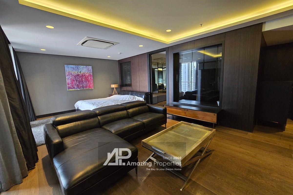 Duplex-4-bedroom-in-Asoke-39-8544.jpg