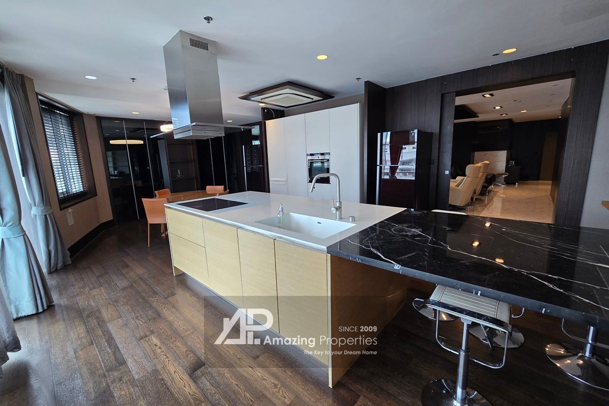 Duplex-4-bedroom-in-Asoke-9-1944.jpg
