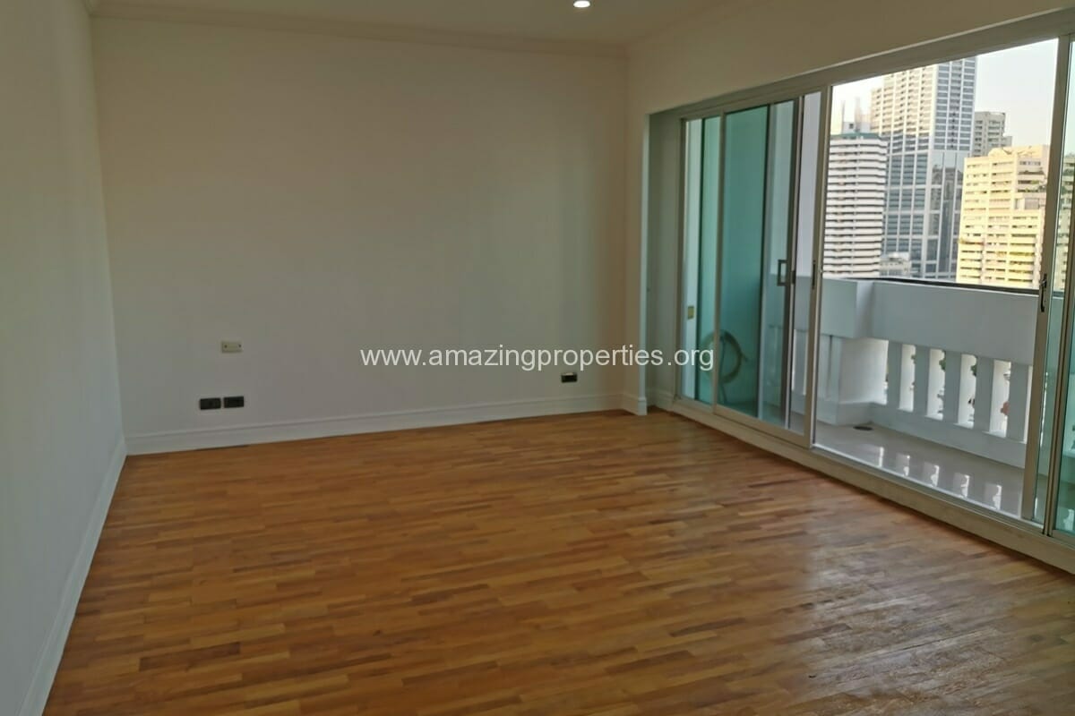 Duplex-5-Bedroom-apartment-GM-Tower-20-5260.jpg