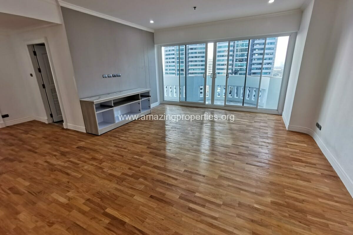 Duplex-5-Bedroom-apartment-GM-Tower-7-3836.jpg