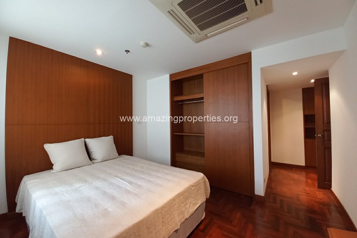Duplex-Condo-Le-Raffine-Sukhumvit-24-18-6245.jpg