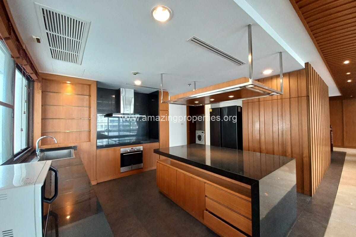 Duplex-Condo-Le-Raffine-Sukhumvit-24-6-4774.jpg