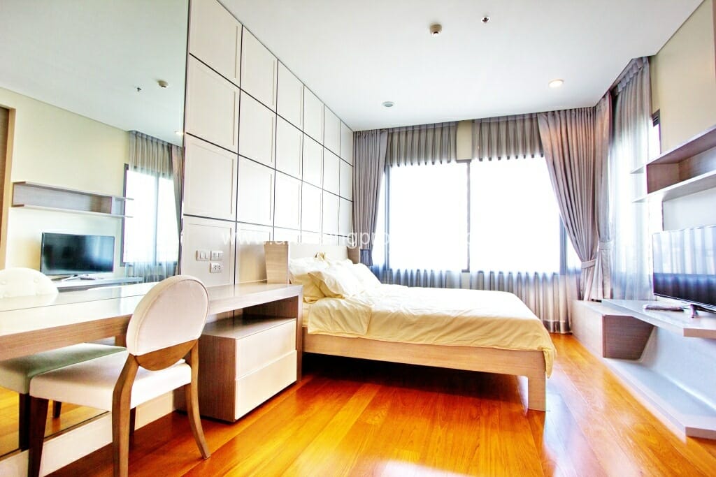 Duplex-Condo-for-Rent-at-Bright-Sukhumvit-24-13-1963.jpg