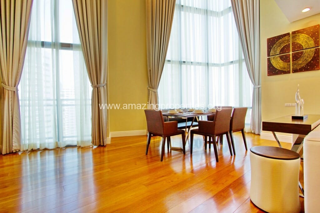 Duplex-Condo-for-Rent-at-Bright-Sukhumvit-24-5-3349.jpg