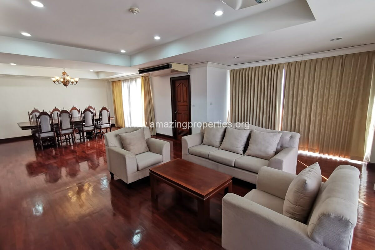 Duplex-Penthouse-Ploenchit-10-2119.jpg