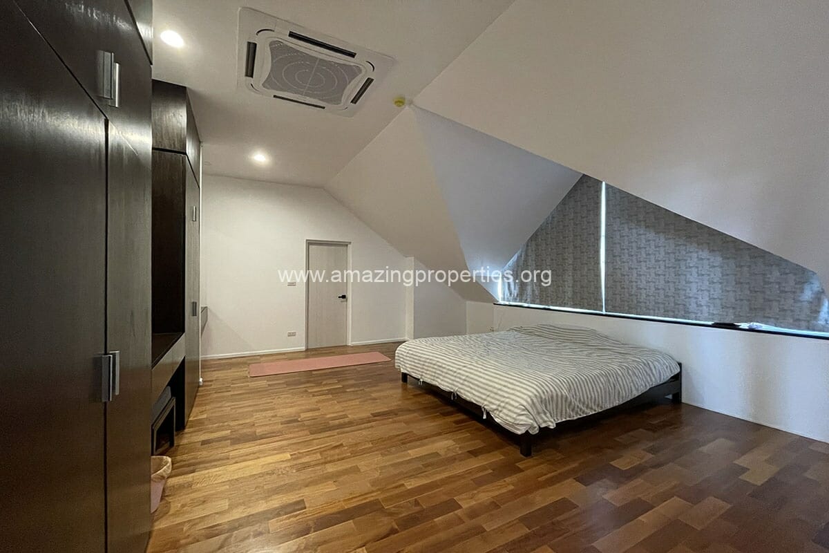 Duplex-Penthouse-Thonglor-12-1-9382.jpg