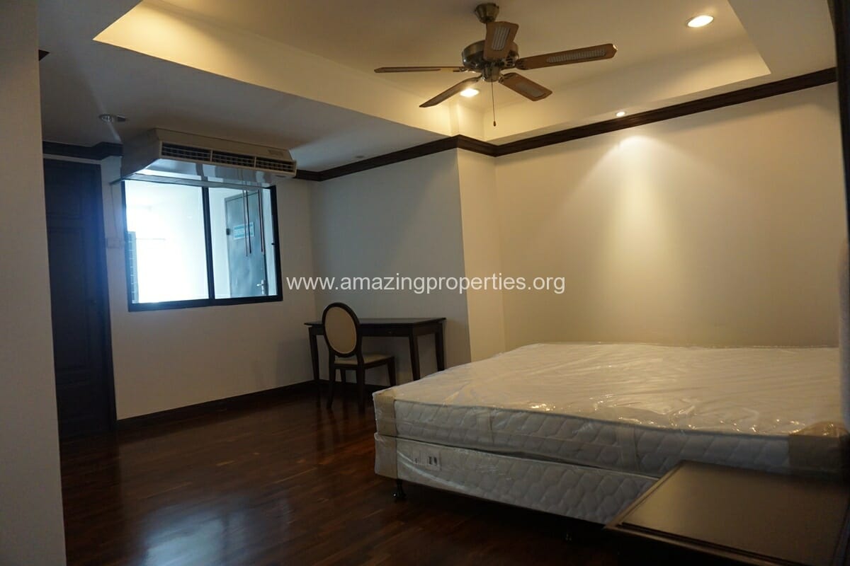 Duplex-Penthouse-for-Rent-Jaspal-Apartment-Sukhumvit-23-37-5855.jpg