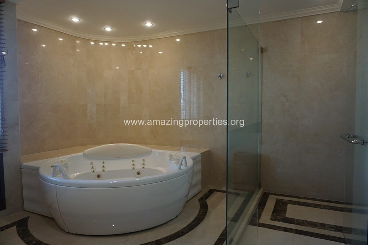 Duplex-Penthouse-for-Rent-Las-Colinas-Bangkok-26-2584.jpg