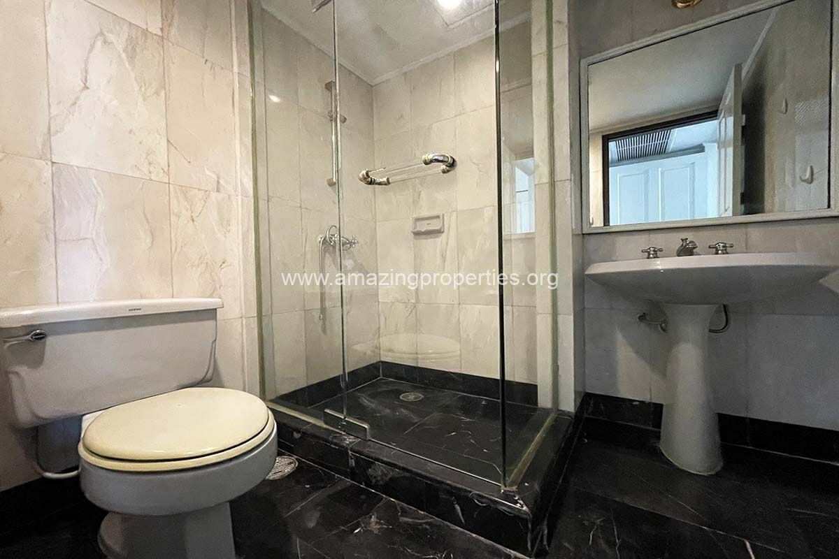 Duplex-condo-Le-Raffine-Sukhumvit-24-12-8869.jpg