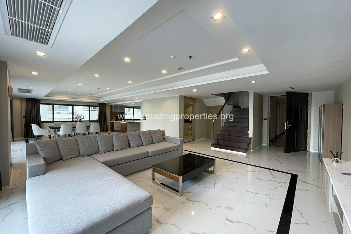 Duplex-condo-Le-Raffine-Sukhumvit-24-16-9147.jpg