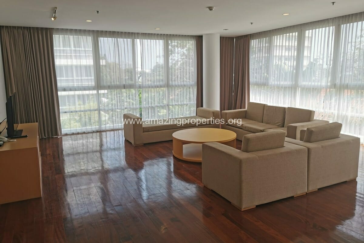 Ekamai-Gardens-3-Bedroom-Apartment-3-7531.jpg