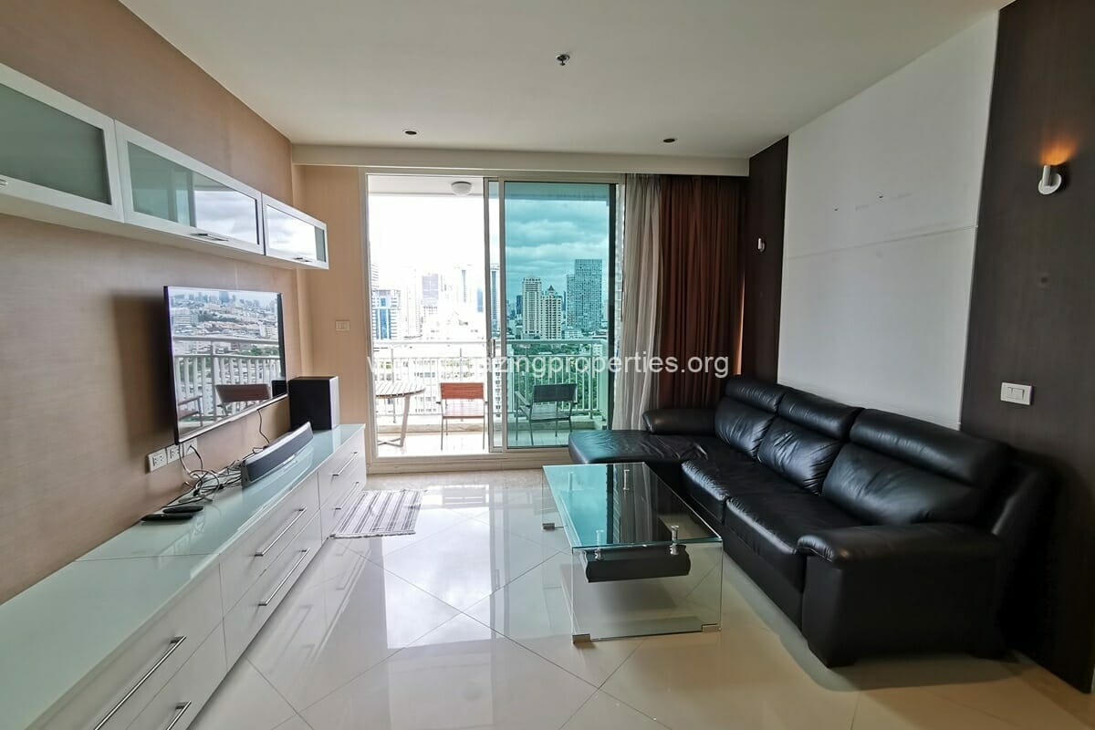 Empire-Place-2-bedroom-condo-8-7066.jpg