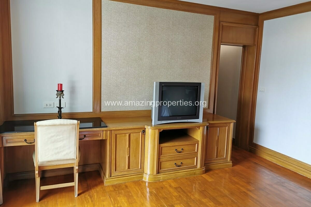 Empire-Sawatdi-2-Bedroom-Apartment-Phrom-Phong-17-5476.jpg