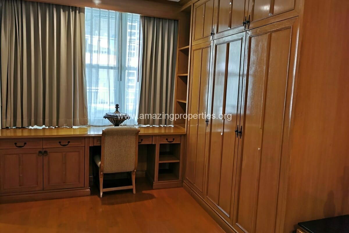 Empire-Sawatdi-2-Bedroom-Apartment-Phrom-Phong-2-3522.jpg