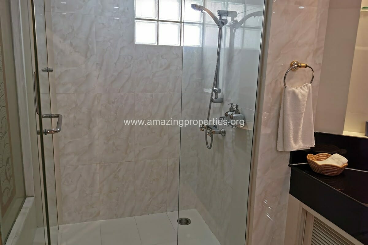 Empire-Sawatdi-2-Bedroom-Apartment-Phrom-Phong-24-2549.jpg