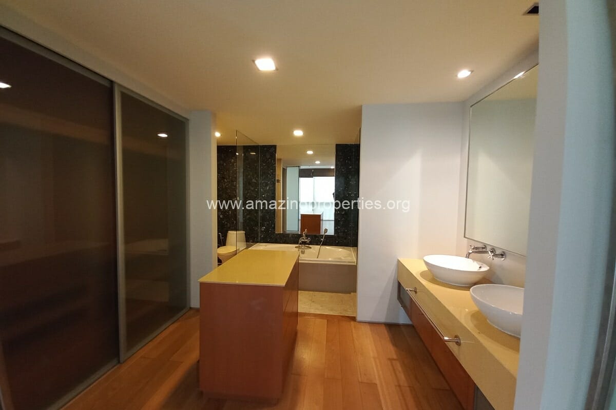 Ficus-Lane-3-bedroom-condo-16-6165.jpg