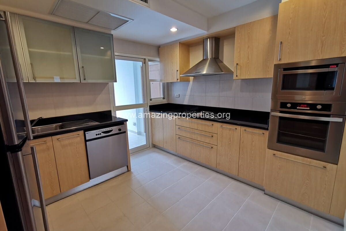 GM-Height-3-bedroom-apartment-10-5952.jpg