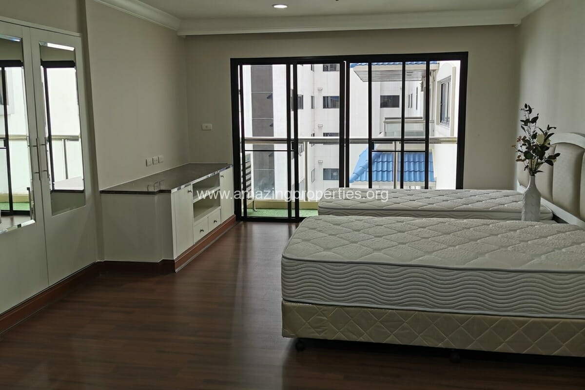 GP-Grande-Tower-Pet-Friendly-3-Bedroom-Apartment-15-7633.jpg