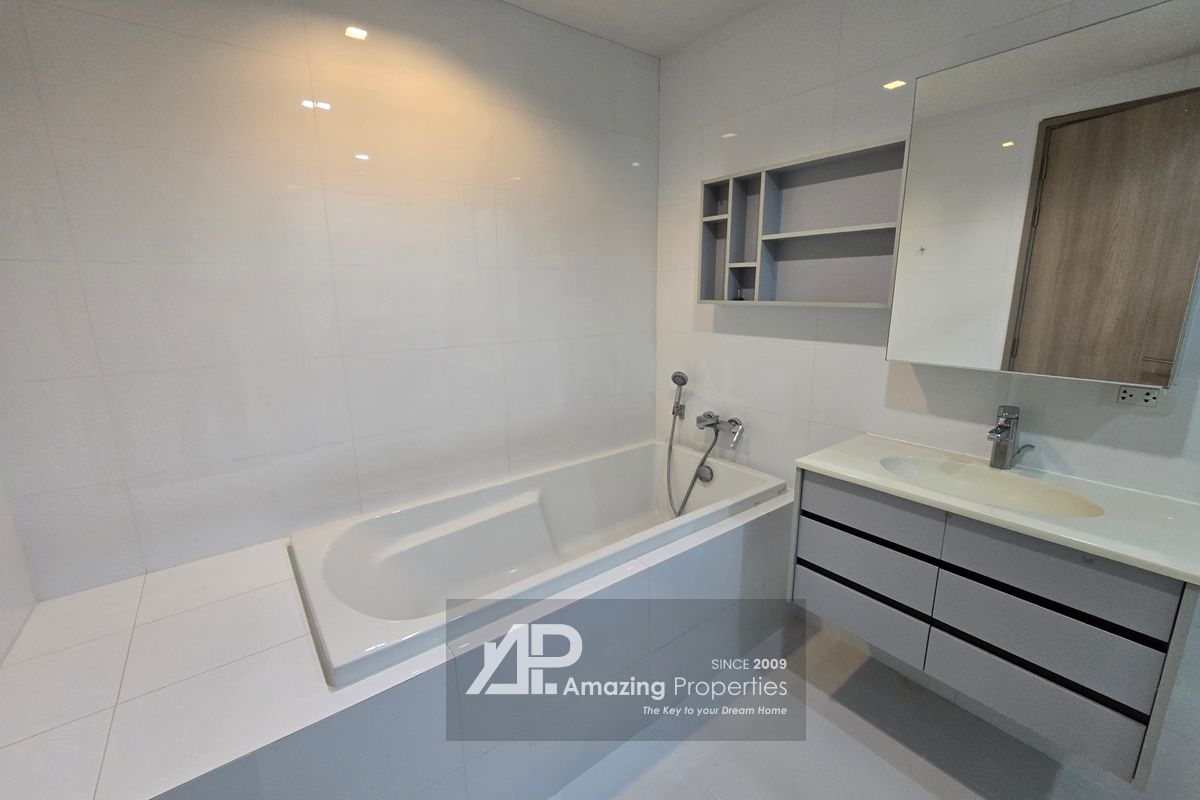 HQ-Thonglor-1-bedroom-16-5232.jpg