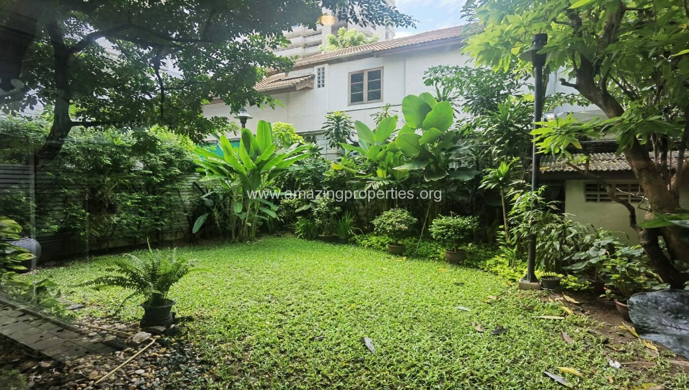 House-with-garden-Phrom-Phong-10-9629.jpg