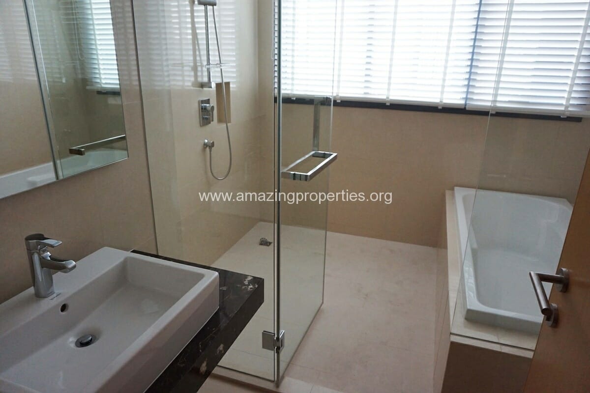 Hyde-Sukhumvit-13-Nana-2-bedroom-condo-for-Rent-10-3880.jpg