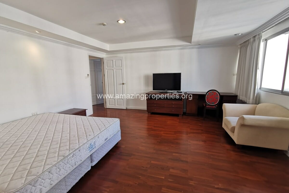 Jaspal-4-bedroom-apartment-24-8620.jpg