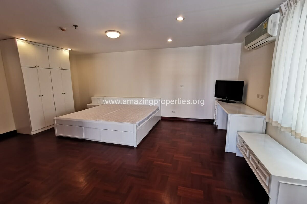 Kasemsuk-Mansion-3-Bedroom-Phrom-Phong-12-5542.jpg