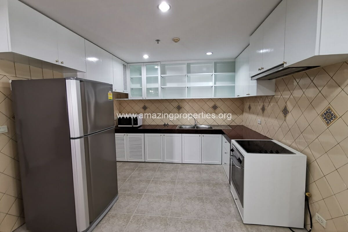 Kasemsuk-Mansion-3-Bedroom-Phrom-Phong-2-4439.jpg