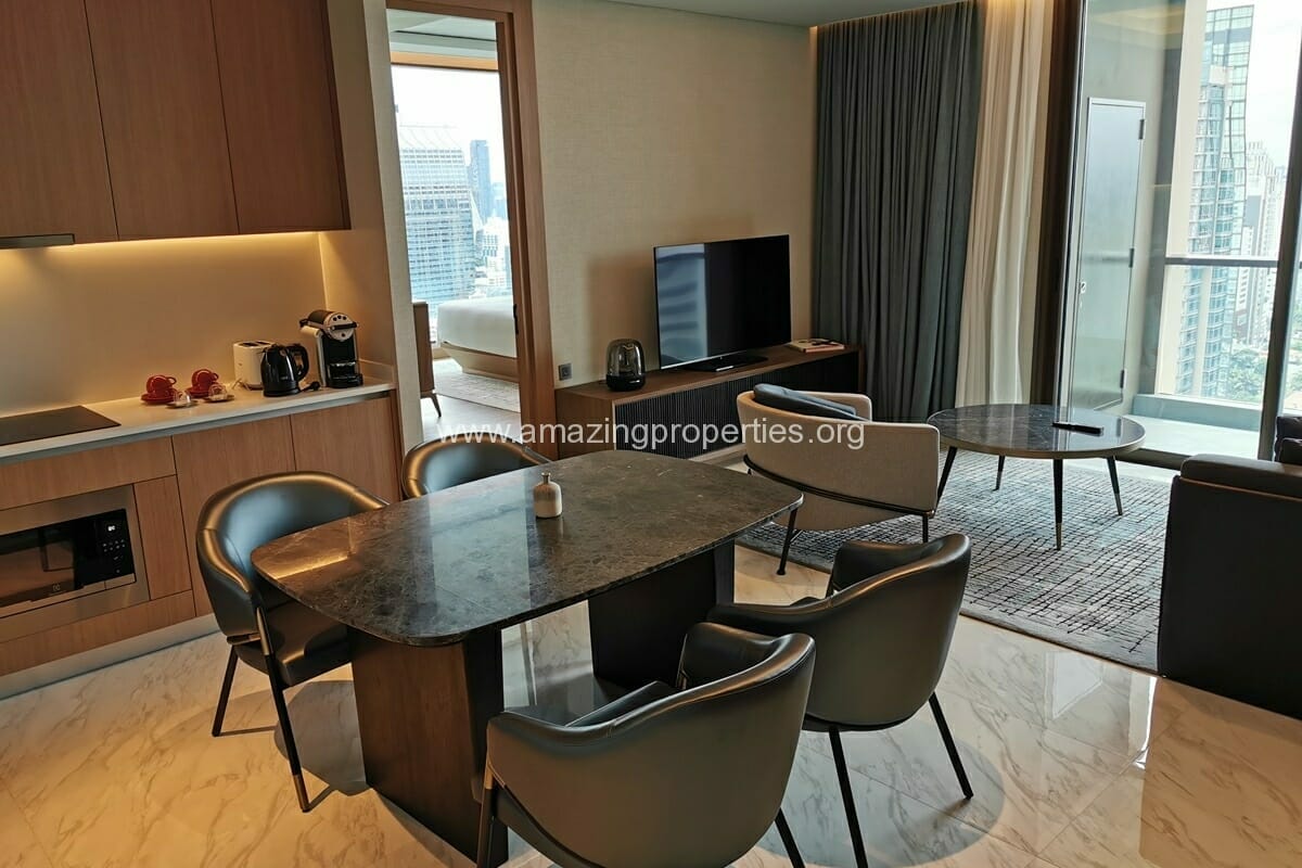 Kimpton-Maalai-2-Bedroom-Apartment-Chidlom-20-8500.jpg