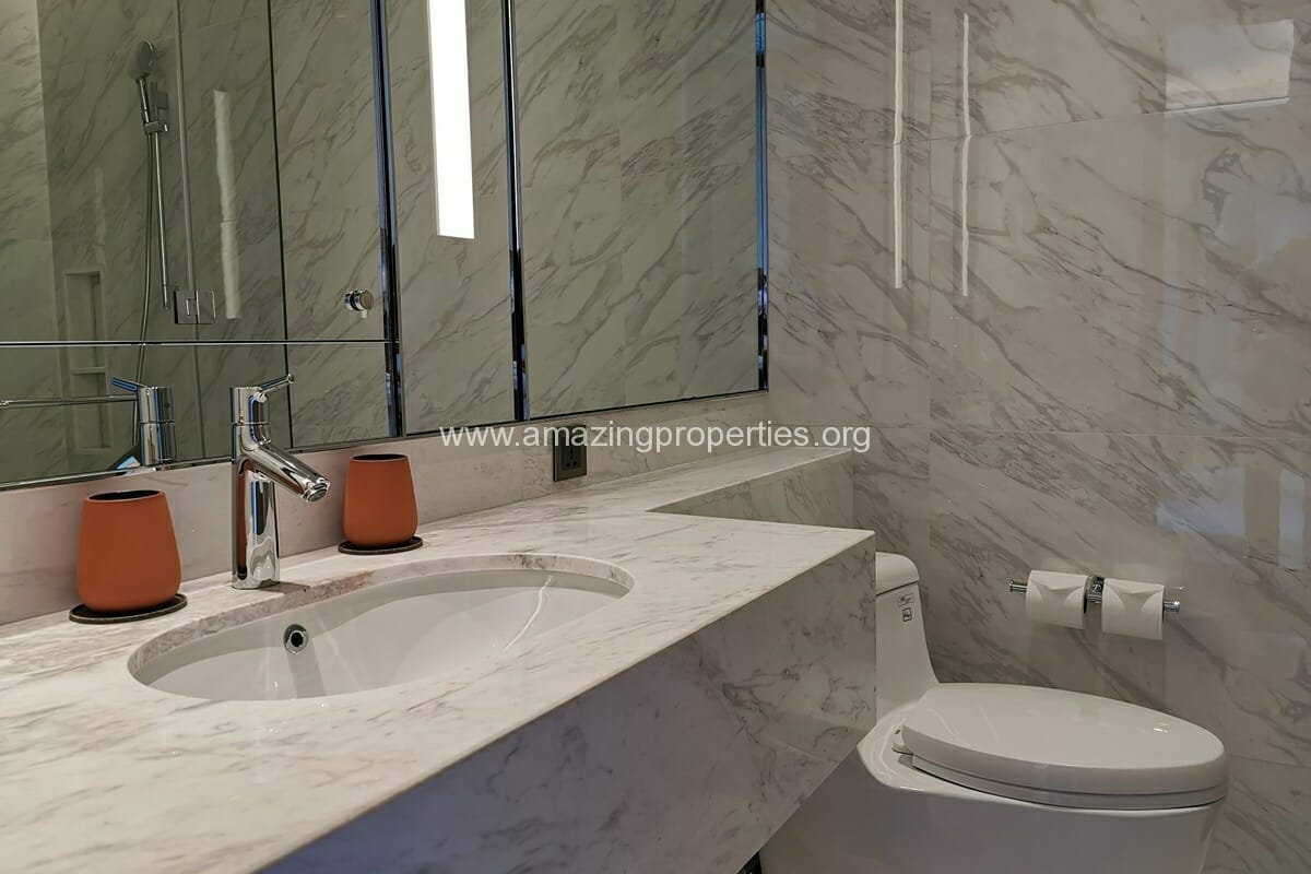 Kimpton-Maalai-2-Bedroom-Apartment-Chidlom-24-6441.jpg