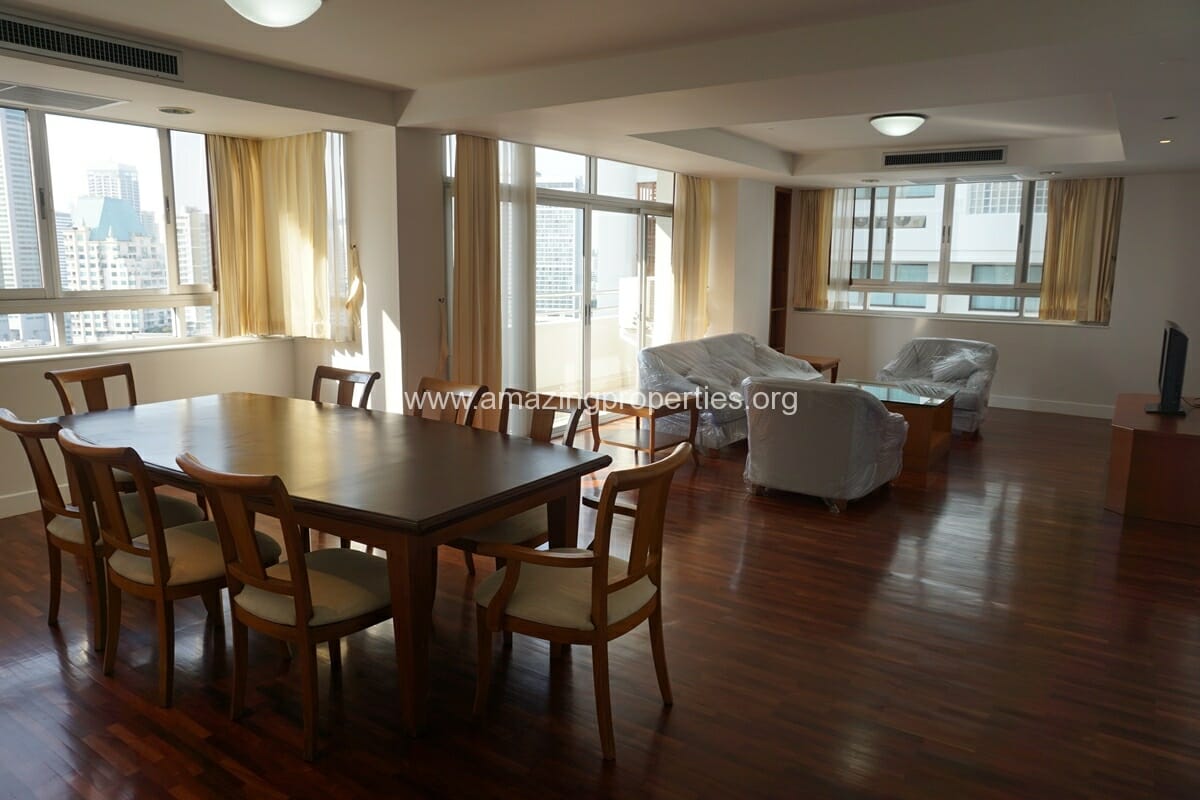 Krungthep-Thani-Tower-3-Bedroom-Apartment-7-3912.jpg