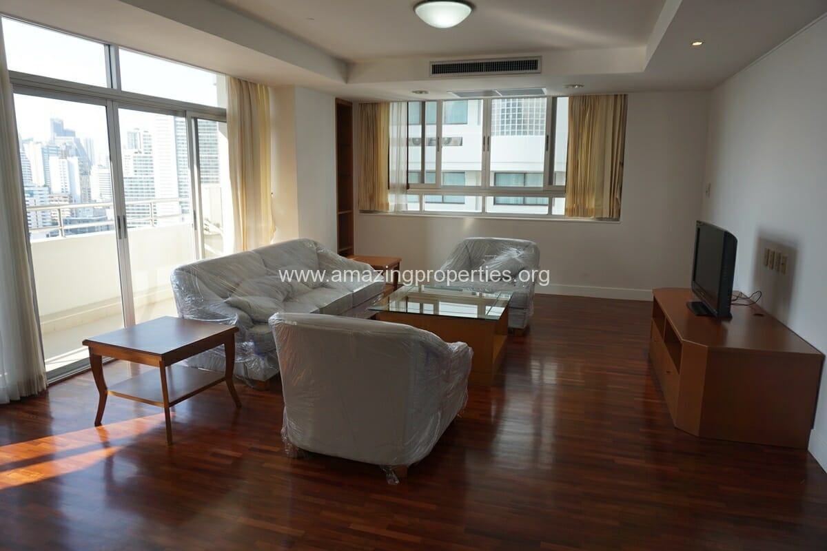 Krungthep-Thani-Tower-3-Bedroom-Apartment-8-7833.jpg